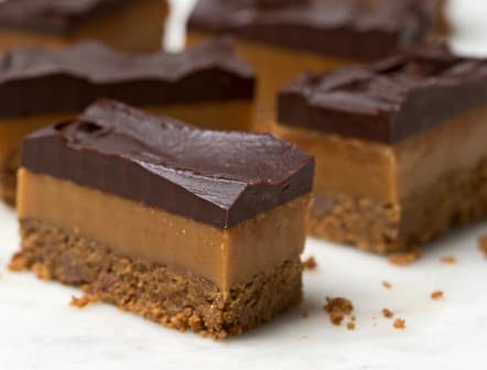 Gingernuts Caramel Slice HERO